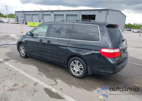 2007 Honda Odyssey Touring z USA, uszkodzony, nr VIN 5FNRL38897B052538